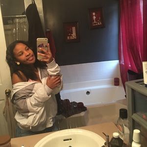 Meet your Posher, Ki